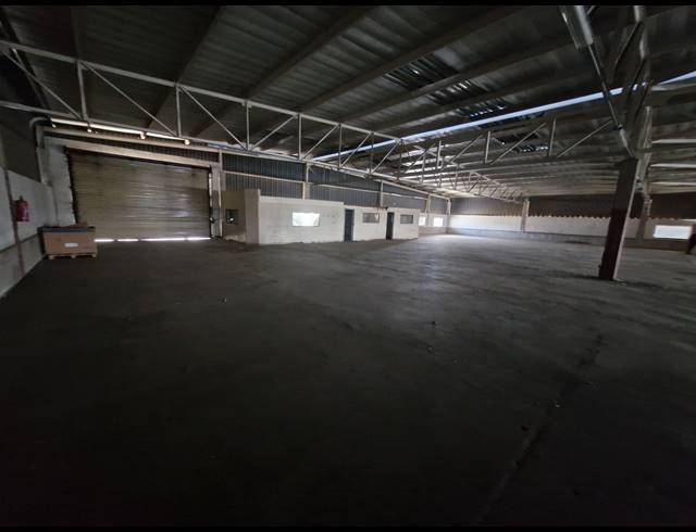 2,000M² WAREHOUSE TO LET IN BENROSE